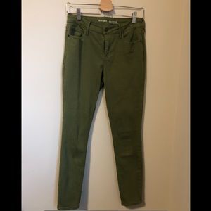 Old Navy Rockstar Pants - Olive Size 6
